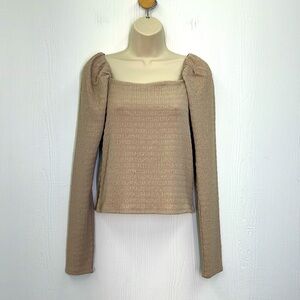 H&M - NWT Beige Crinkle Detail Square Neckline Long Sleeve Blouse Size Small